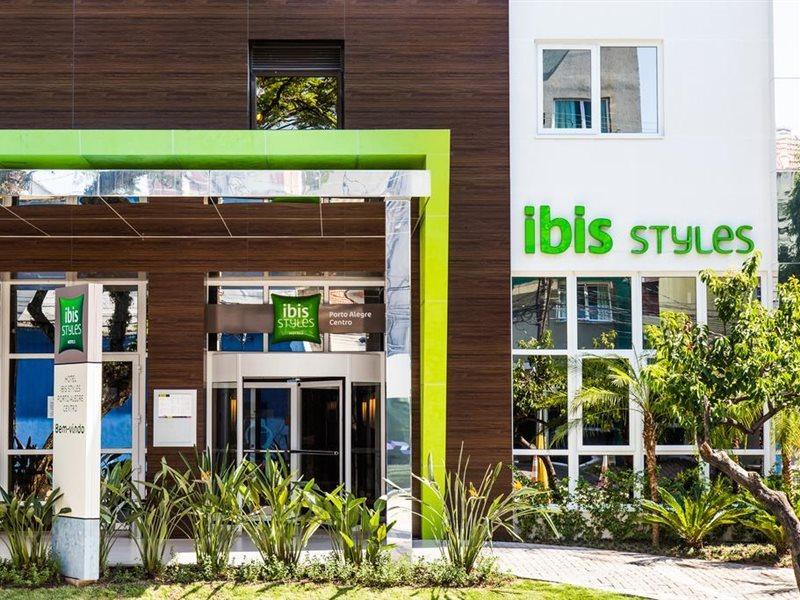 Ibis Styles Porto Alegre Centro -5 Minutos Da Rodoviaria E Do Moinhos De Vento Hotel Екстериор снимка