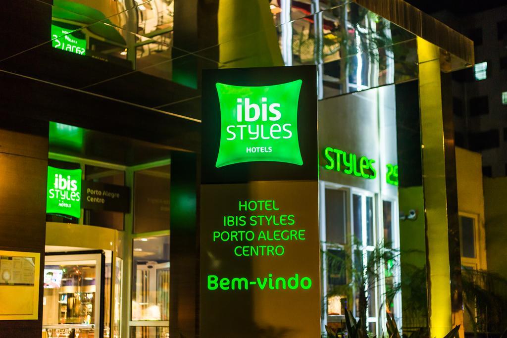 Ibis Styles Porto Alegre Centro -5 Minutos Da Rodoviaria E Do Moinhos De Vento Hotel Екстериор снимка